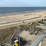 Lägenhet Seagusta - Sea View In Middelkerke