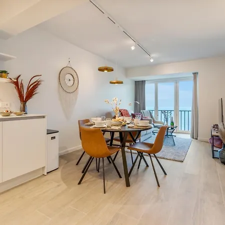 Seagusta - Sea View In Apartment