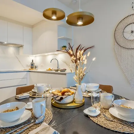 Seagusta - Sea View In * Middelkerke