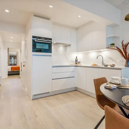 Apartment Seagusta - Sea View In *